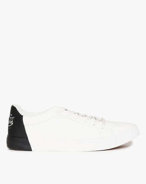 flying machine white shoes