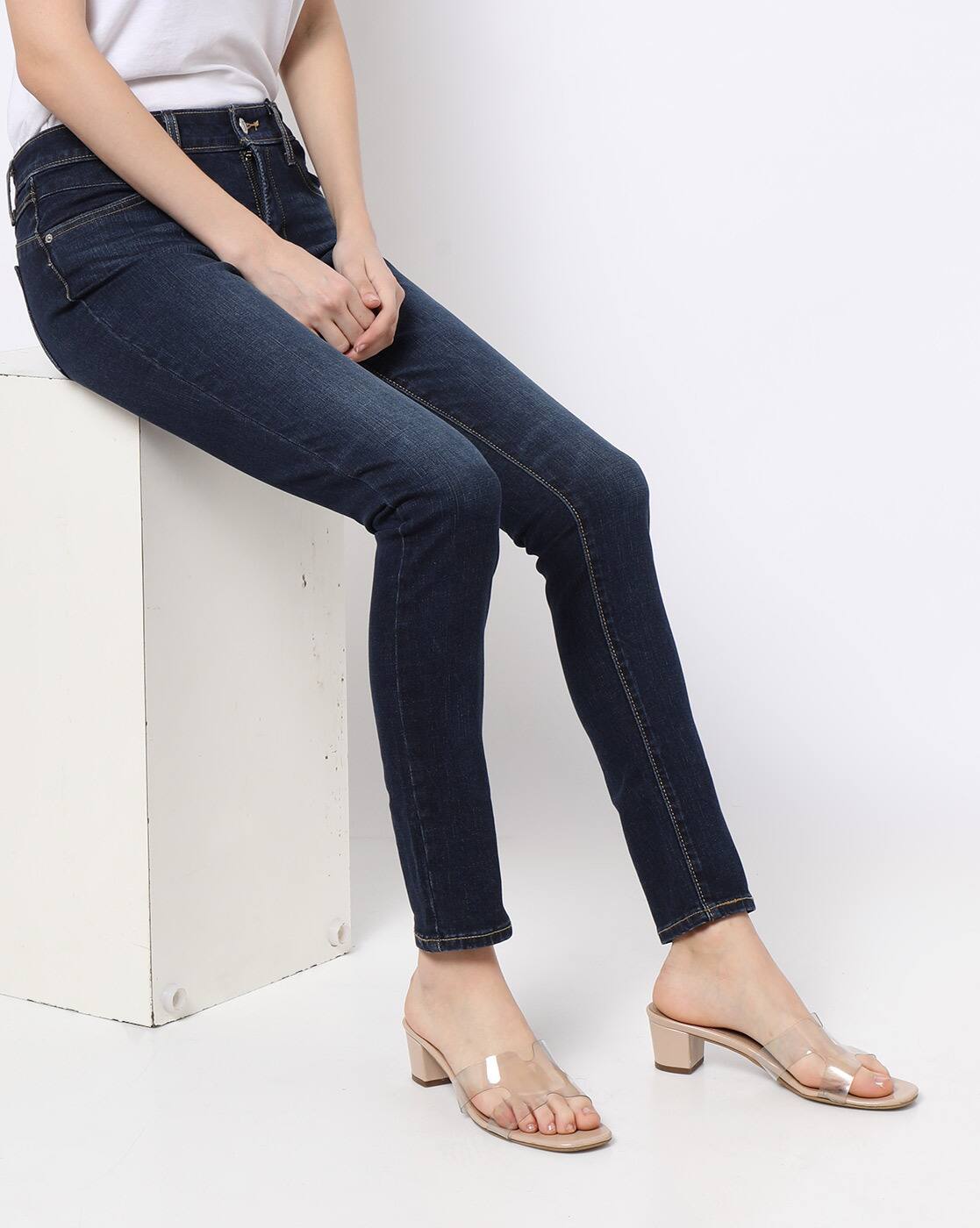 ajio ladies jeans