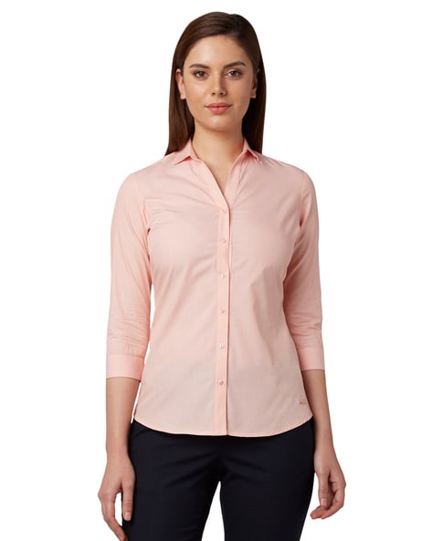 peach shirt women