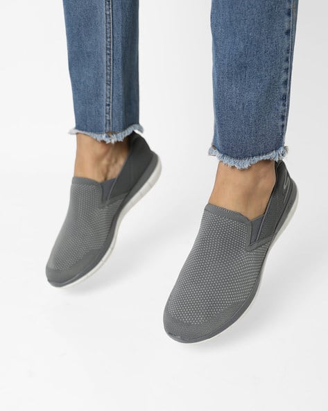 Textured Go flex Slip-Ons