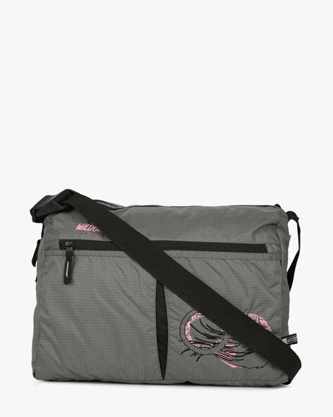 wildcraft laptop messenger bags