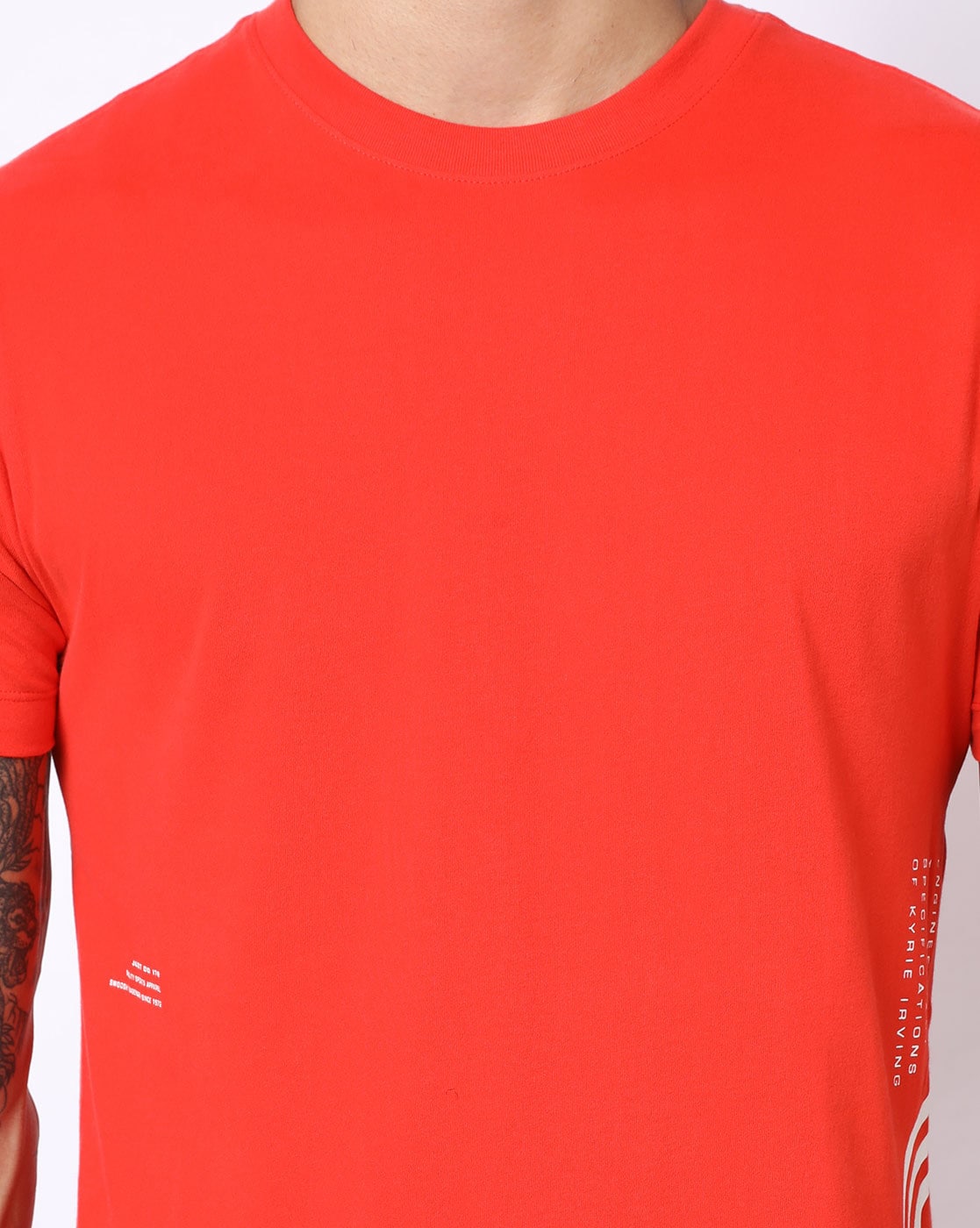 Buy Red Tshirts for Men by NIKE Online