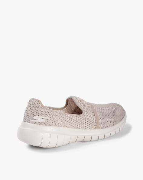 Go Flex Max Slip-On Low-Top Sports Shoes (Image - 3)