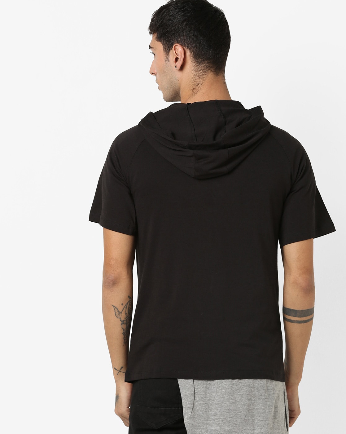 hooded t shirt black