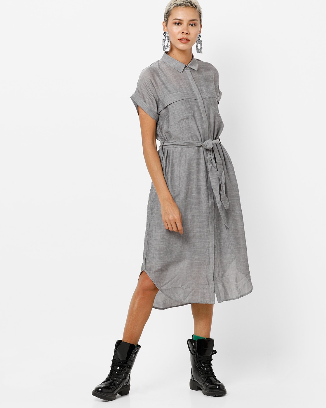 belt with shirt dress