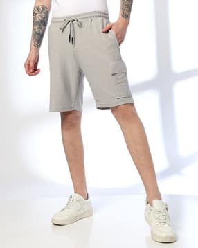 Men Regular Fit Shorts with Insert Pockets