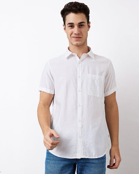 SPYKAR Men Slim Fit Shirt with Patch Pocket