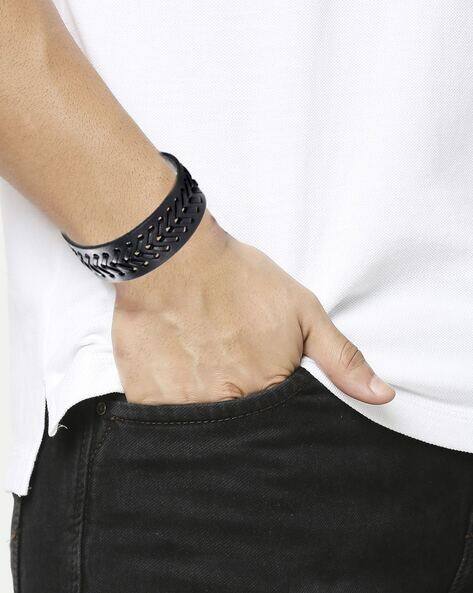 Oomph Men Leather Bracelet