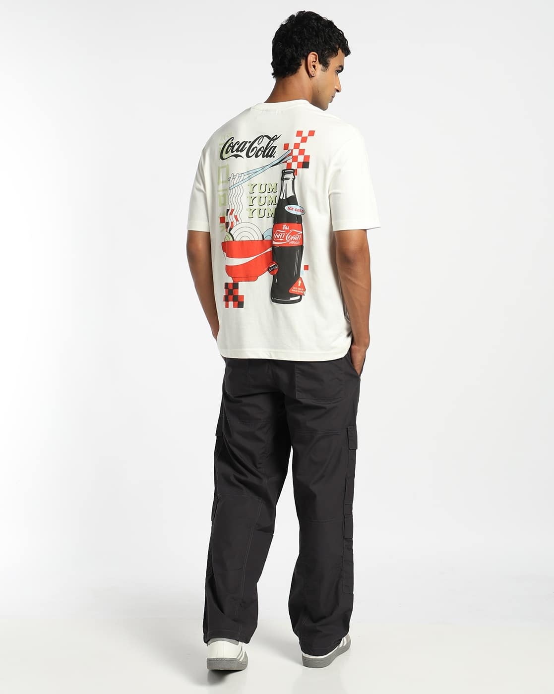 -1117Wx1400H-443079876-