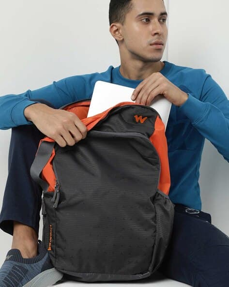 Wildcraft Men Backpack with Adjustable Straps