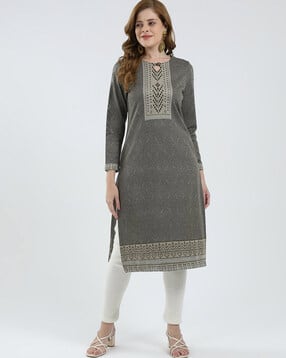 monte carlo Women Embroidered Woolen Straight Kurta -picture-16