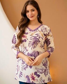 revangi Women Floral Print Straight Kurti-picture-27