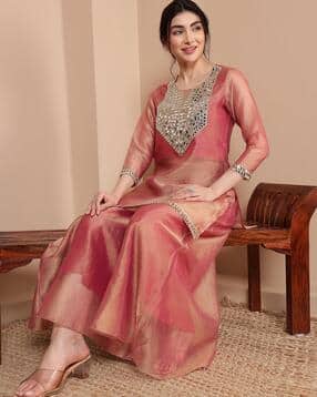 Women Embellished 2-Piece Sets