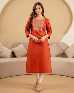 revangi Women Embroidered Straight Kurti-picture-14