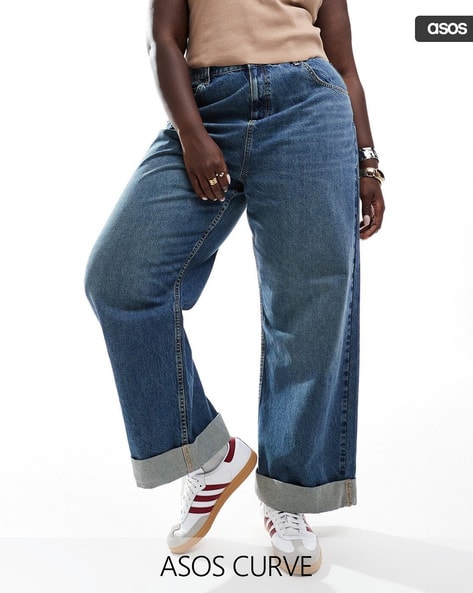 Women Curve Lightly Washed Loose Fit Jeans with Deep Turn-Up Cuff