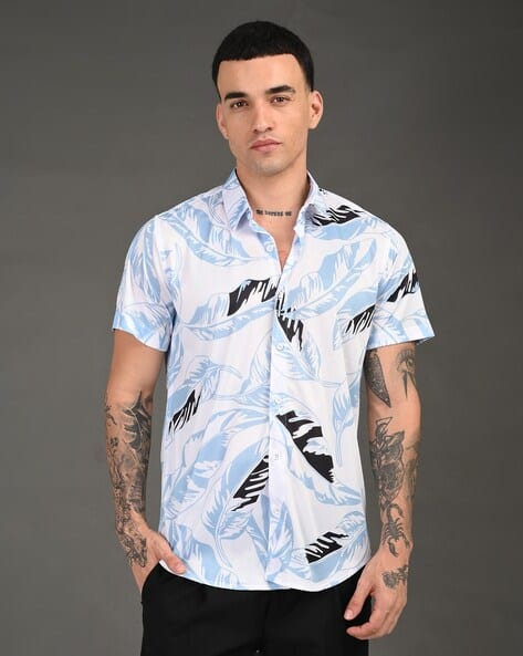 BHINDAS Men Printed Regular Fit Shirt with Spread Collar