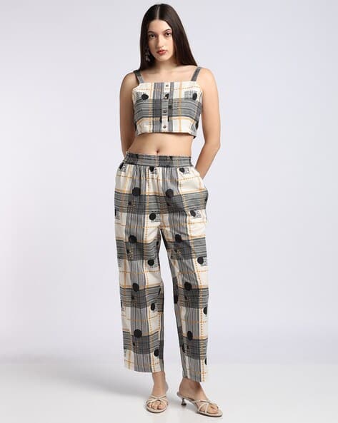 Svrnaa by AZORTE Geometric Print Crop Top & Pants Set
