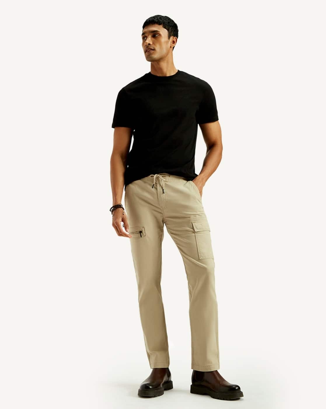 Men Slim Fit Flat-Front Cargo Pants