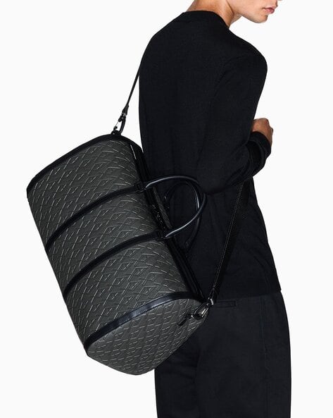 Buy ARMANI EXCHANGE Men Liam Quilted Duffle Bag w... Online | Ajio.com Buy ARMANI EXCHANGE Men Liam Quilted Duffle Bag w... Online | Ajio.com