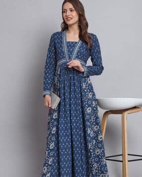svaraa Women Embellished Flared Kurta-picture-44