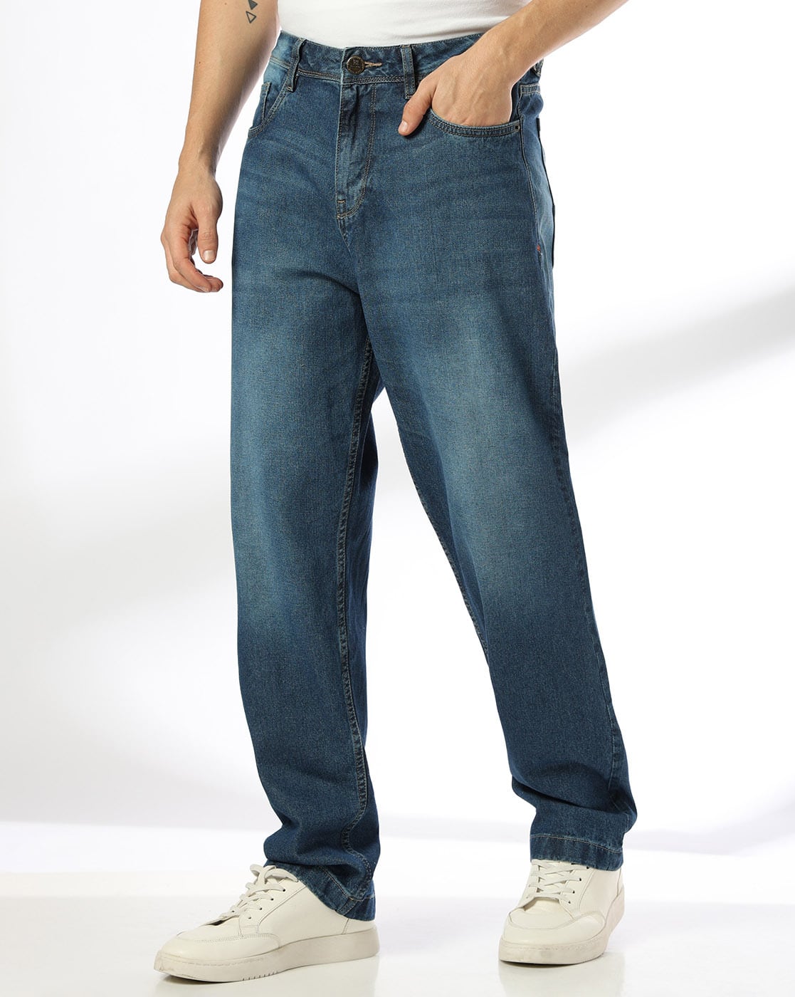 remagine starting blocks newjeans着用 org.jpg