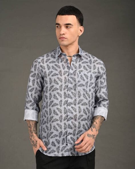 BHINDAS Men Regular Fit Spread Collar Shirt