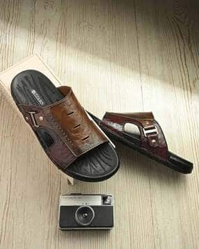 bizzaro Men Slip-On Flat Sandals-picture-16
