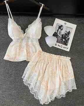 lulu & sky Women Floral Print Top & Shorts Set with Lace Details-picture-25