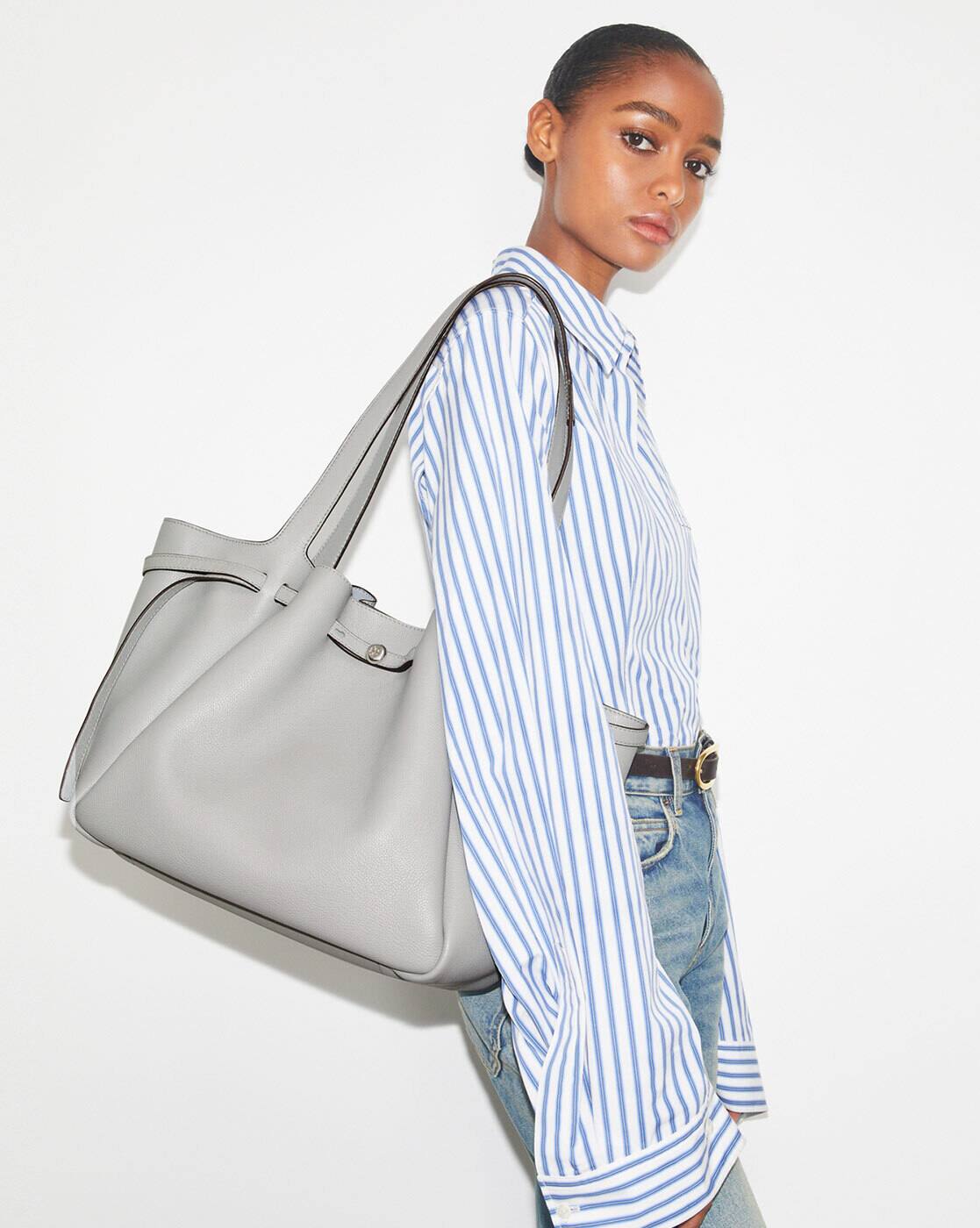 （桜）Tory Burch グレー ビジネスバッグ 保存袋付き Buy Tory Burch Romy Tote Bag with Double Strap | Grey Color Women