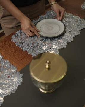 vivaluxora  Sunflower Metallic Table Mats -picture-11