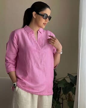 Women Straight Tunic with Bracelet Sleeves