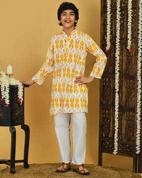 Boys Printed Kurta Pyjamas Set-image-49