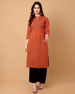 Women Embroidered Straight Kurta 