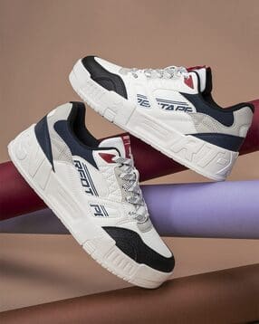 Men Round-Toe Lace-Up Shoes