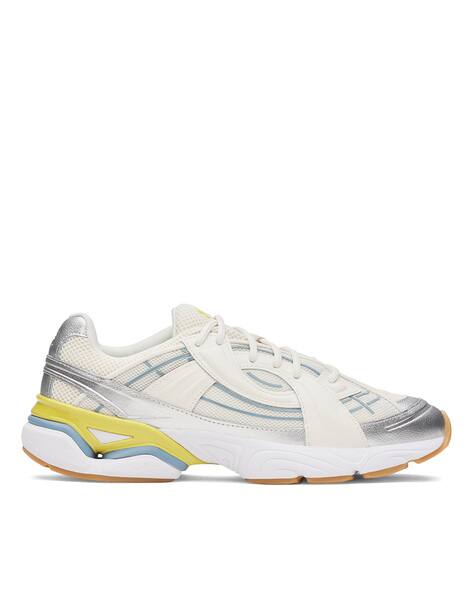 Under Armour Sola Low-Top Lace-Up Shoes