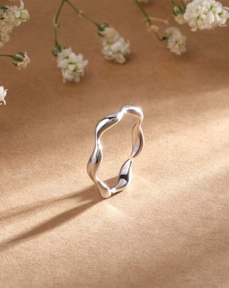 Cierra Women Silver-Plated Adjustable Ring