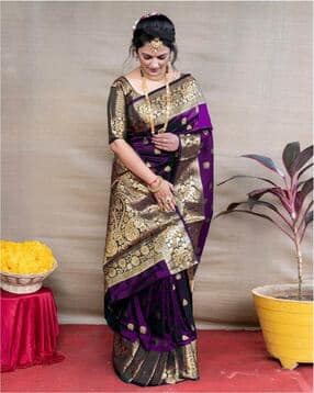 nyrika Women Floral Woven Saree with Zari Border-picture-14