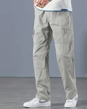 Men Relaxed Fit Flat-Front Cargo Pants-image-34