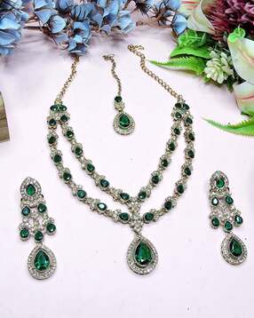vatsalya Women Stone-Studded Necklace & Earrings with Mangtika Set-picture-22