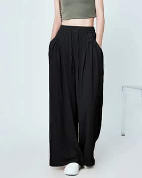 hivora Women Relaxed Fit Flat-Front Trousers-picture-15