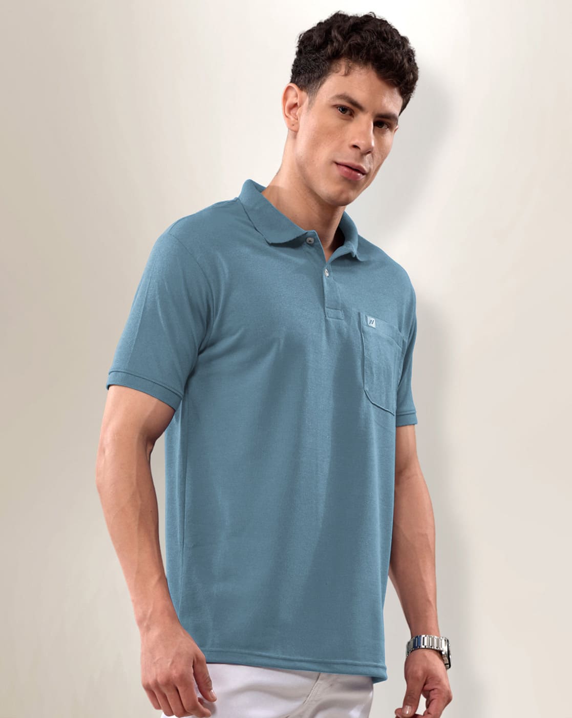 -1117Wx1400H-466165425-blue-