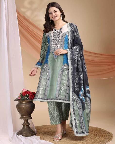 Nyrika Women Embroidered Straight Kurta Suit Set