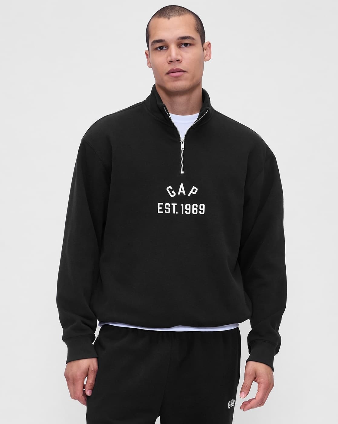 -1117Wx1400H-442767692-black-