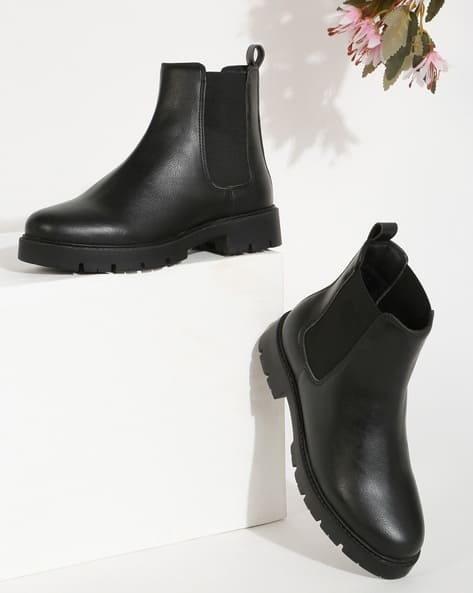 KOSHER Women Round-Toe Slip-On Chelsea Boots