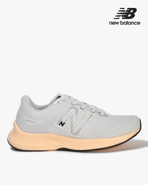 Evoin Low-Top Running Shoes