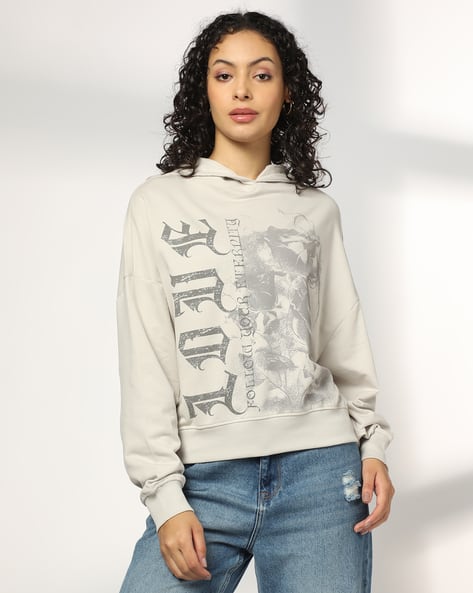 Women Graphic Print Regular Fit Hoodie