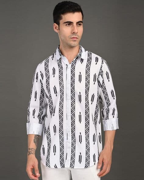 BHINDAS Men Spread Collar Shirt with Full Sleeves