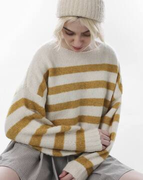 Women Striped Round-Neck Pullover-image-11