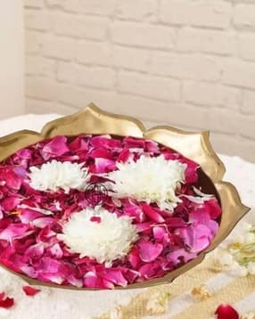 Urli Bowl Lotus Design Border for Flowers