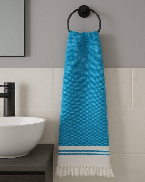 Kryptic Bath Towel with Tassels Accent